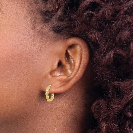 Aretes de Aro Trenzados Pulidos en Oro de 14k - Image 4