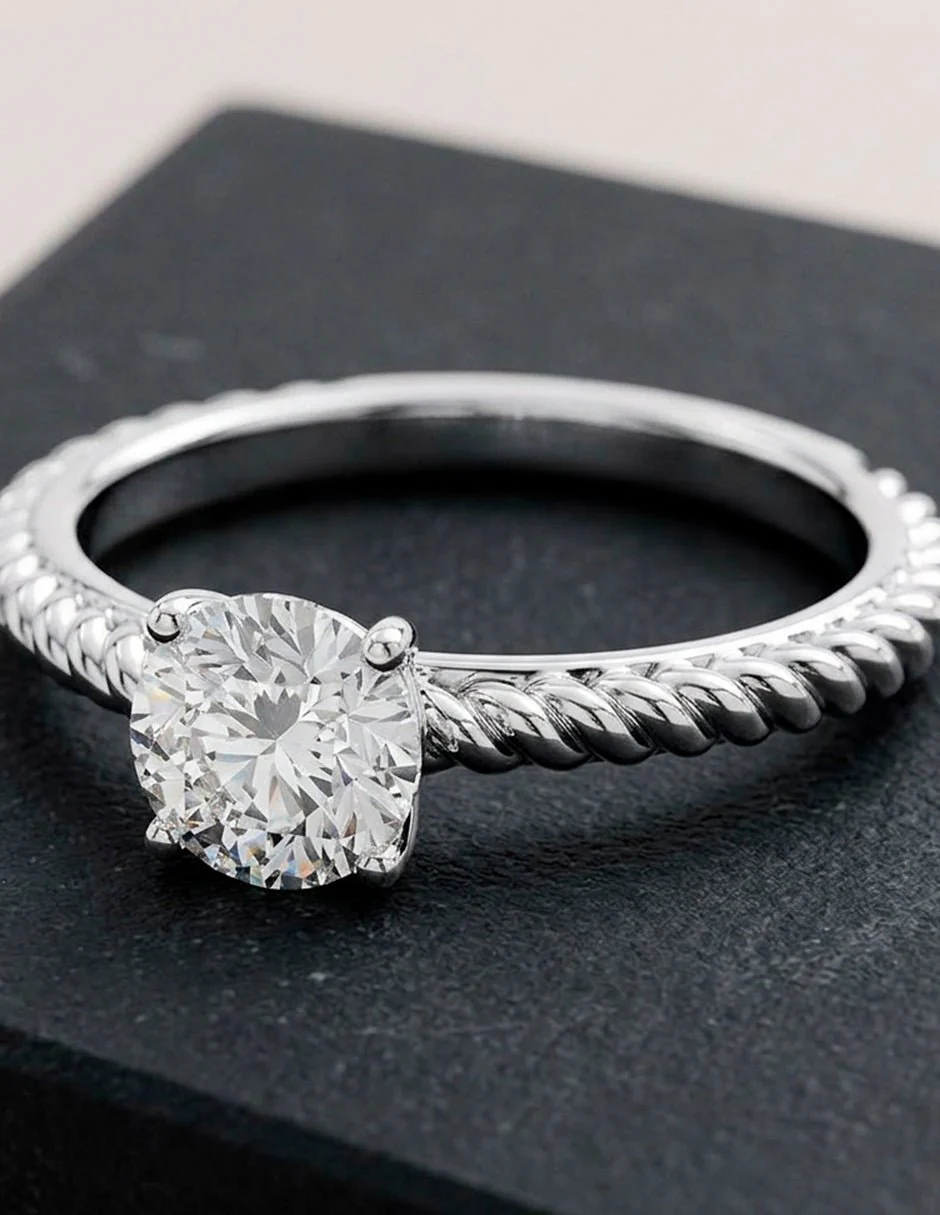 Anillo estilo solitario con diamante natural redondo 0.24 ct, color D, claridad VVS1 - Image 5