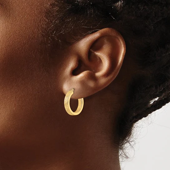 Pendientes de Aro Pulido en Oro Amarillo de 14K - Image 4