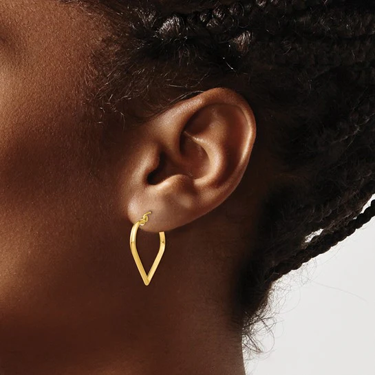 Aretes de Aro en Forma de Corazón Pulidos de 14K y 2mm - Image 4