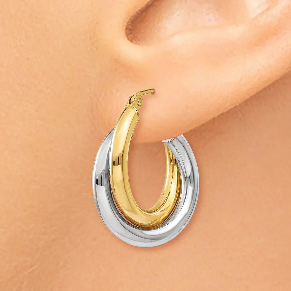 Aretes de Aro Doble Tubo Pulido en Oro Bicolor de 14k - Image 3