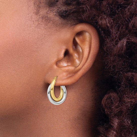 Aretes de Aro Doble Tubo Pulido en Oro Bicolor de 14k - Image 5