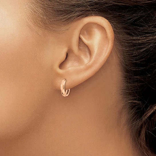 Pendientes de Aro con Bisagra en Oro Rosa de 14k Facetado Pulido de 3x15mm - Image 4