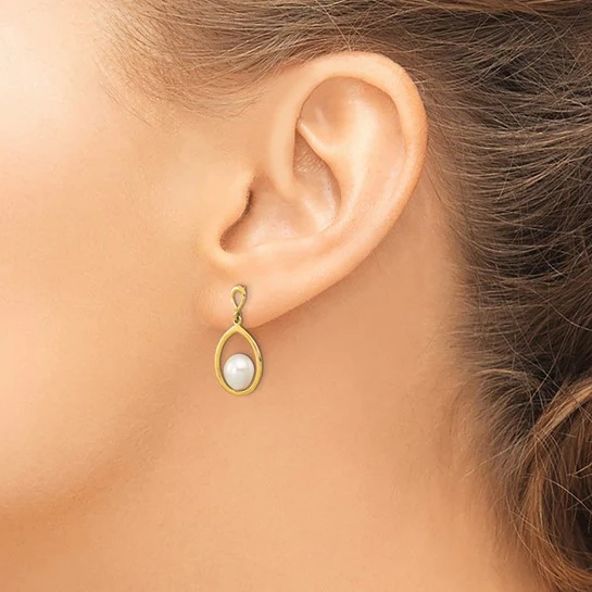 Pendientes Colgantes con Perlas Cultivadas de Agua Dulce en Forma de Gota Blanca de 6-7 mm en Oro Amarillo de 14k con Cierre de Poste y Presión - Image 4