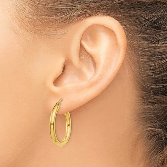 Pendientes de Aro Tubo Livianos Pulidos de Oro Amarillo de 14K de 3 mm - Image 3