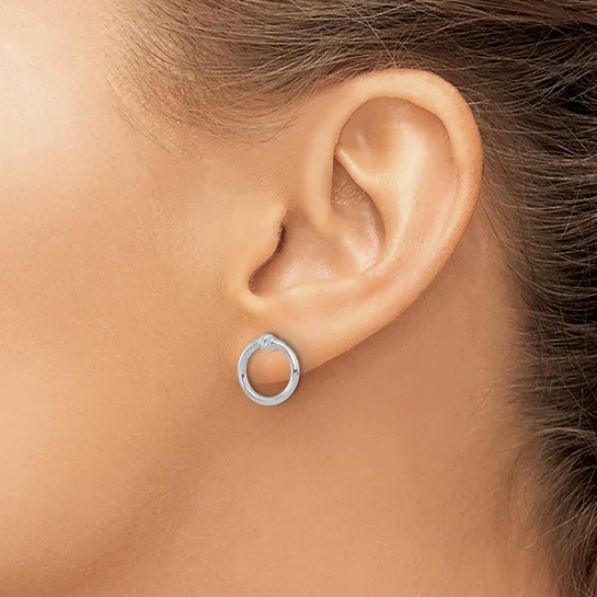Pendientes de Círculo Pulido y Corte Diamante en Oro Blanco de 14k - Image 4