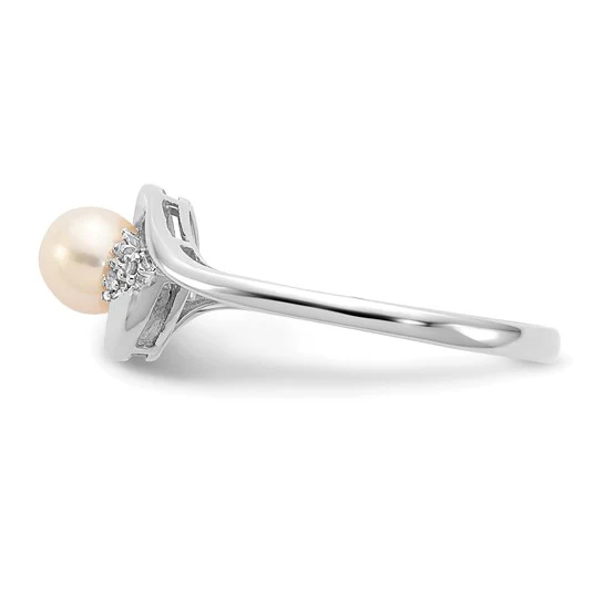 Anillo de Perla Cultivada de Agua Dulce y Diamante de 14k en Oro - Image 4
